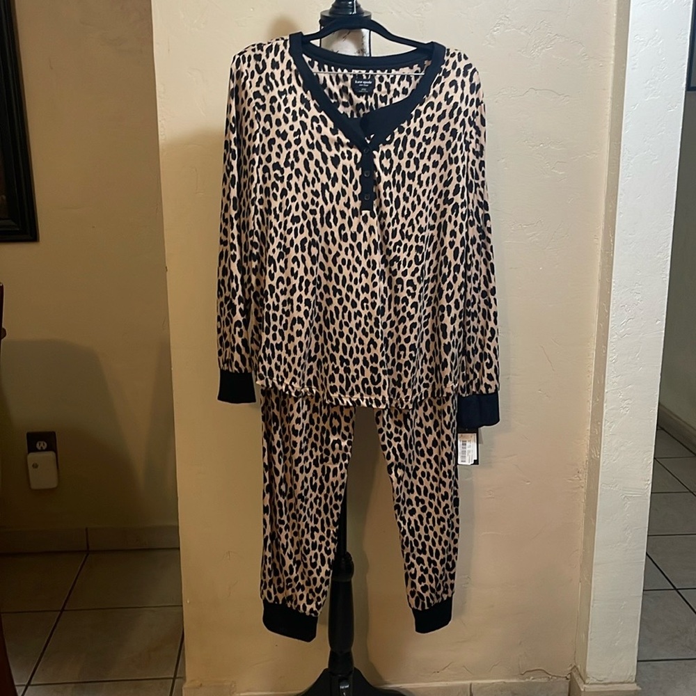Kate Spade- NEW YORK XL  pajama set animal print